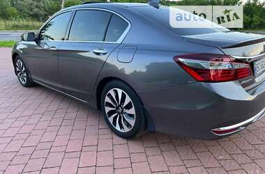 Седан Honda Accord 2016 в Трускавці