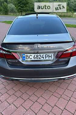 Седан Honda Accord 2016 в Трускавце