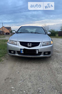 Седан Honda Accord 2003 в Царичанке