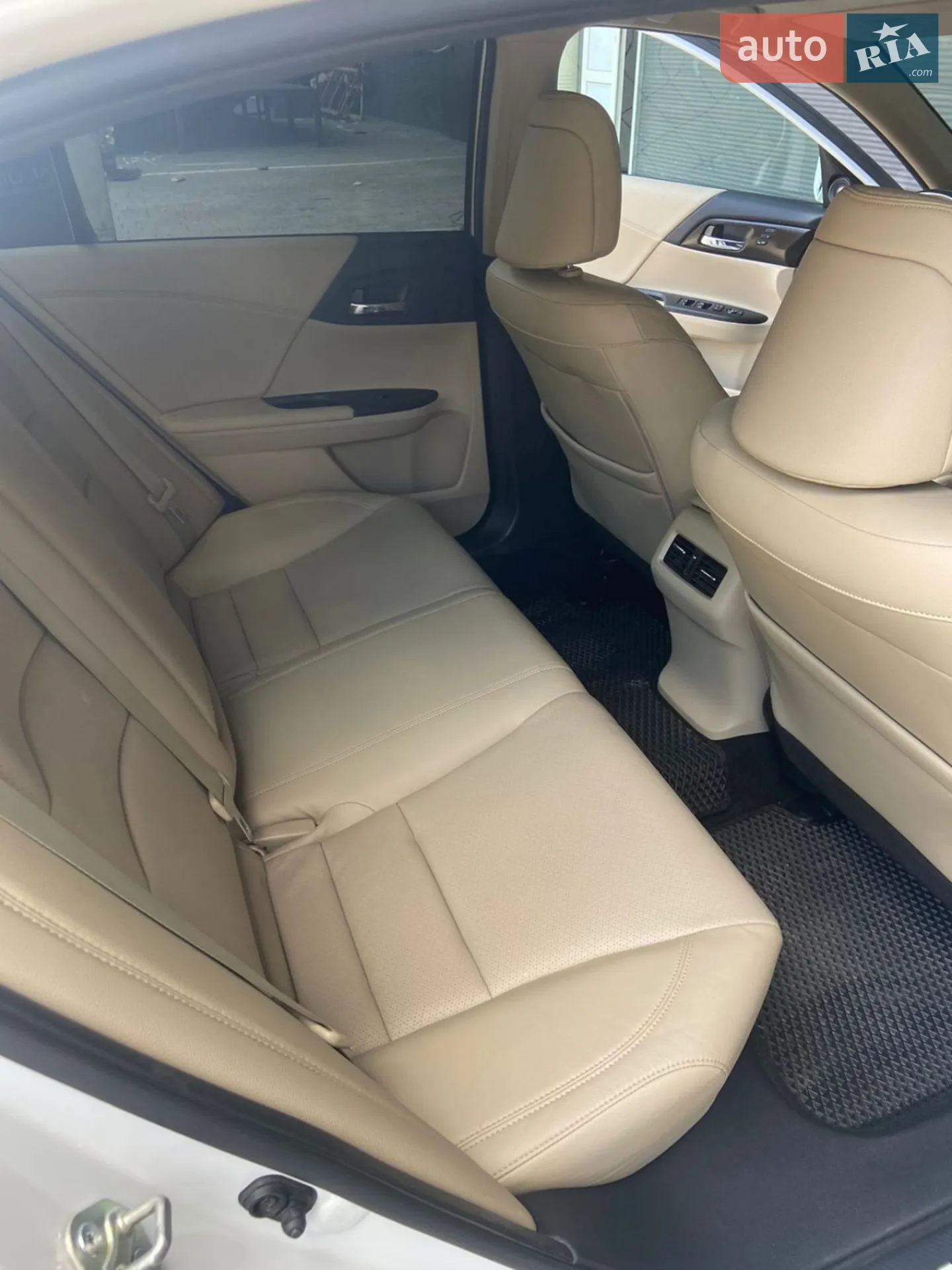 2014 Honda Accord - мініатюра 17