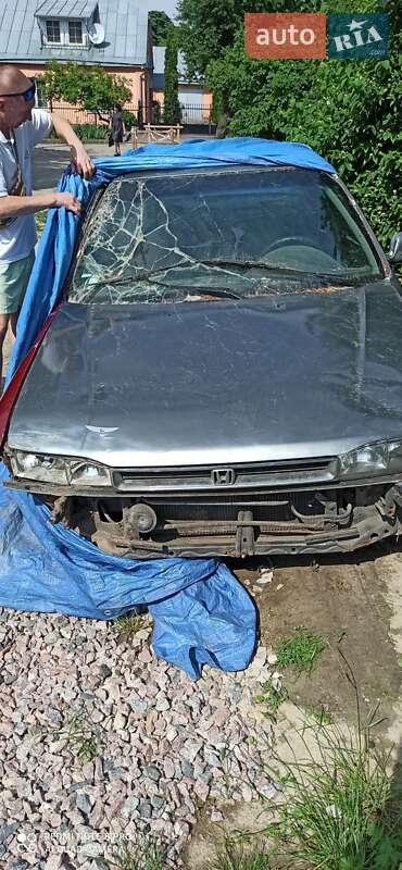 Седан Honda Accord 1992 в Рівному