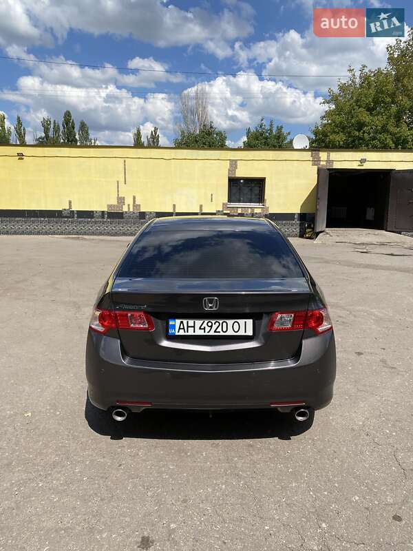 Седан Honda Accord 2008 в Павлограді