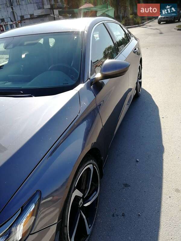 Седан Honda Accord 2019 в Новомосковске фото 4 Седан Honda Accord 2019 в Новомосковске