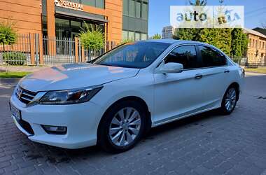 Седан Honda Accord 2013 в Черкассах