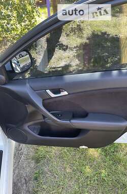 Седан Honda Accord 2011 в 