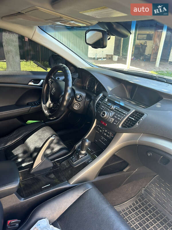 Седан Honda Accord 2011 в Тараще фото 19 Седан Honda Accord 2011 в Тараще