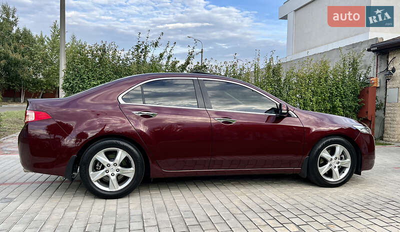 Седан Honda Accord 2011 в Одессе