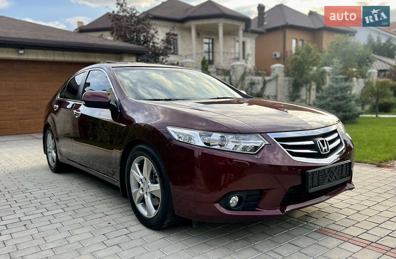 Седан Honda Accord 2011 в Одессе