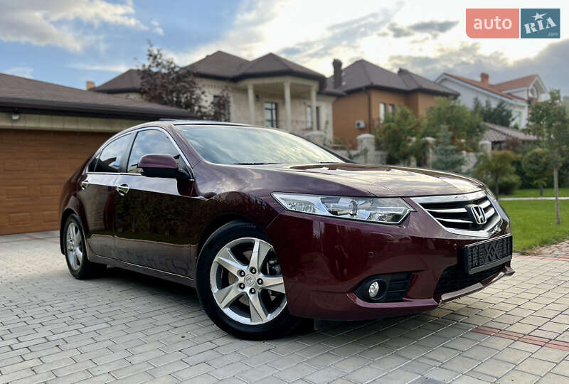 Седан Honda Accord 2011 в Одессе