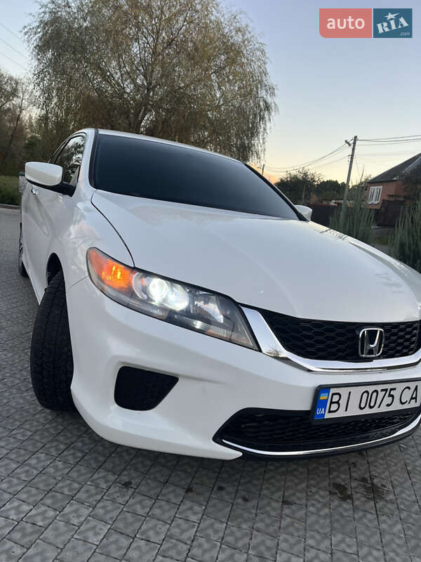 Купе Honda Accord 2013 в Полтаві