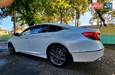Седан Honda Accord 2021 в 