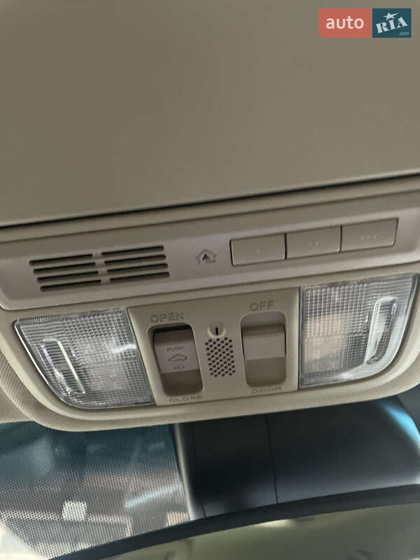 Седан Honda Accord 2013 в Києві