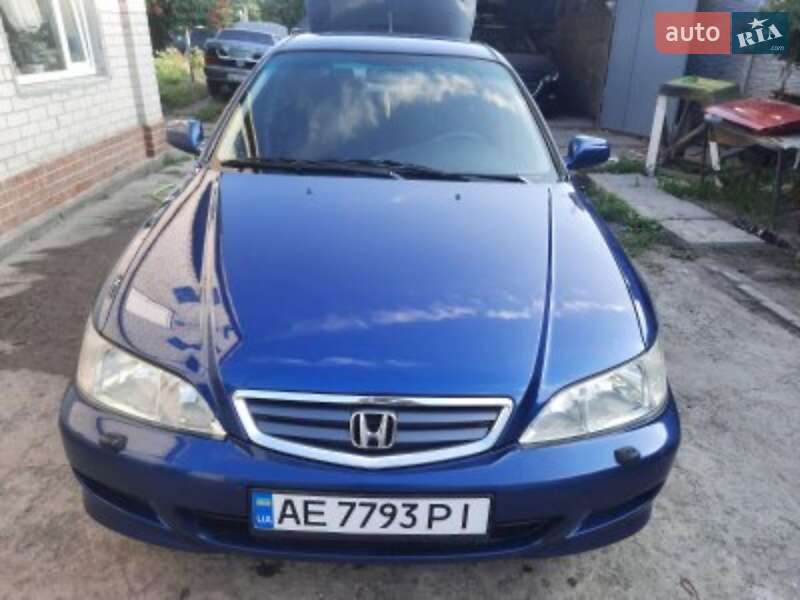 Ліфтбек Honda Accord 2001 в Новомосковську