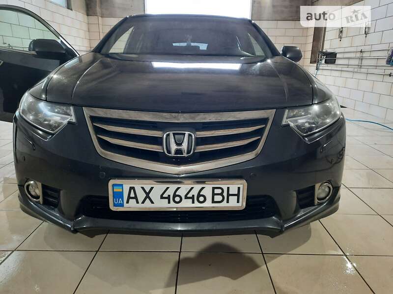 Honda Accord 2011
