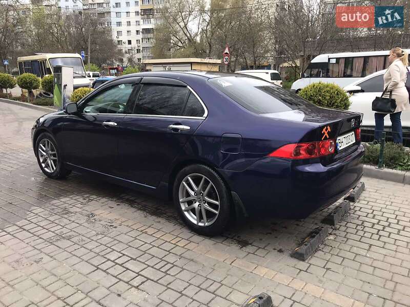 Седан Honda Accord 2004 в Одесі