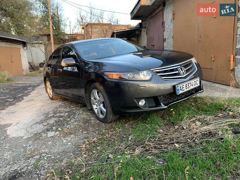 Седан Honda Accord 2008 в Кривом Роге