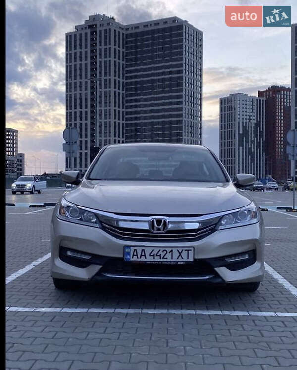 Седан Honda Accord 2017 в Житомирі фото 4 Седан Honda Accord 2017 в Житомирі