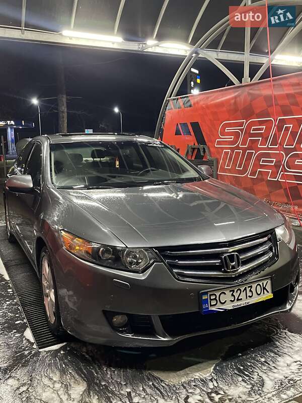 Седан Honda Accord 2008 в Львове