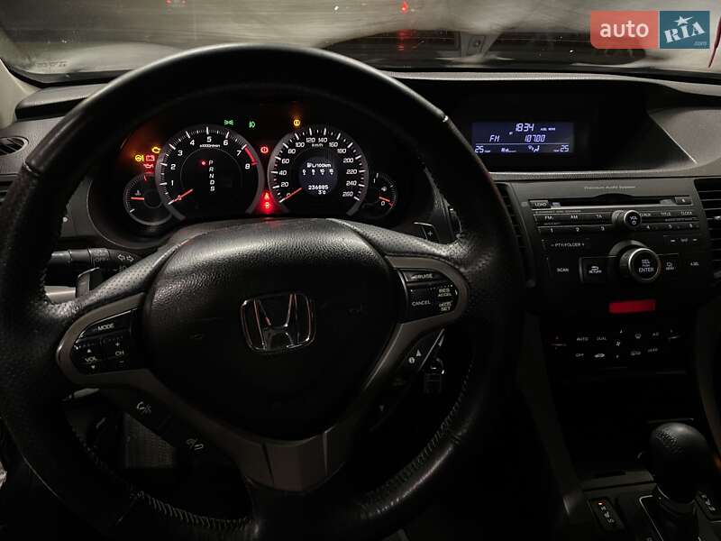 Седан Honda Accord 2008 в Львові