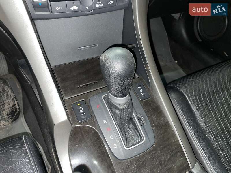 Седан Honda Accord 2008 в Львові