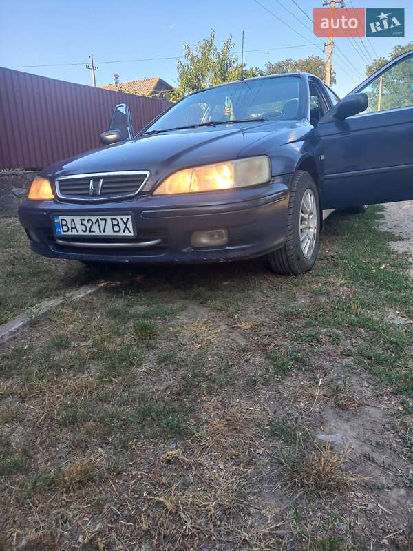Седан Honda Accord 1999 в Гайвороне