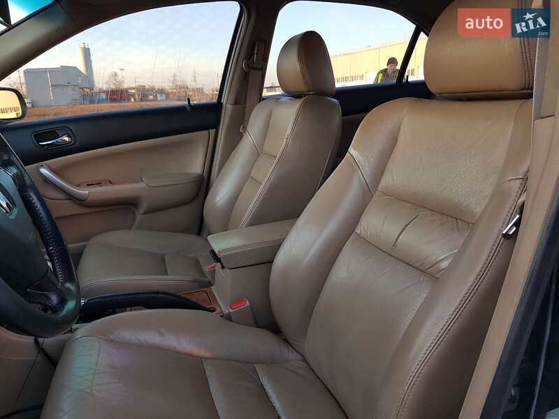 Седан Honda Accord 2004 в Одесі