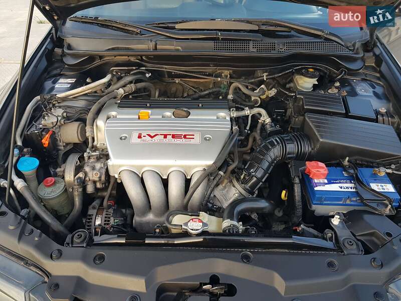 Седан Honda Accord 2004 в Одесі