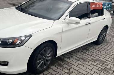 Седан Honda Accord 2014 в Львове