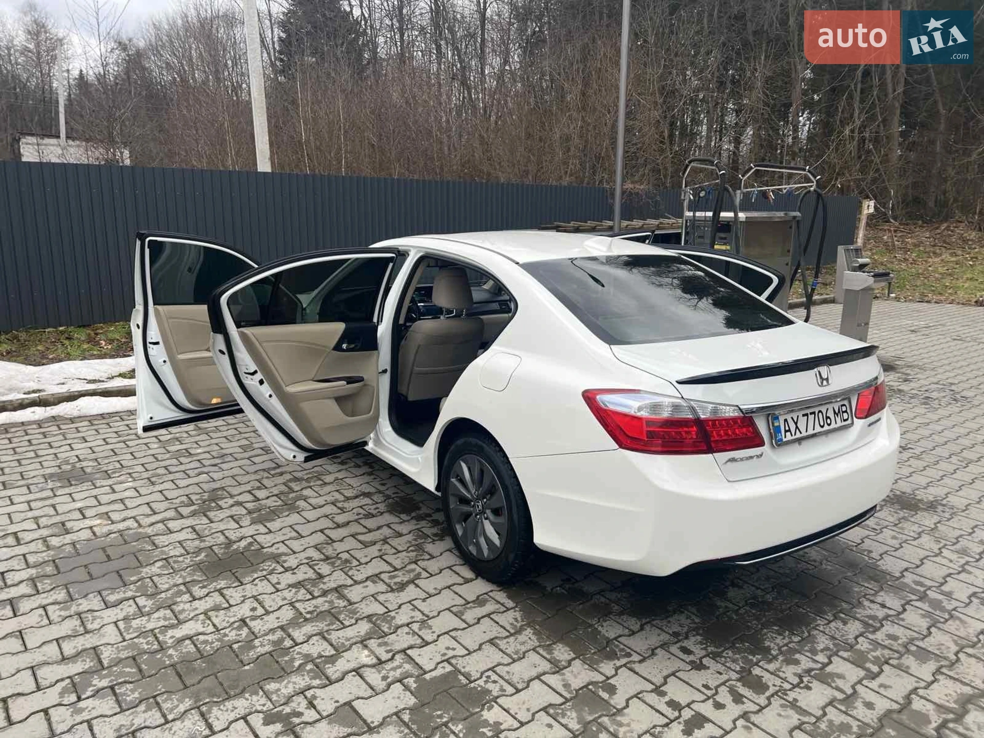 2014 Honda Accord - мініатюра 17
