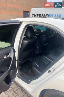 Седан Honda Accord 2008 в Казатине