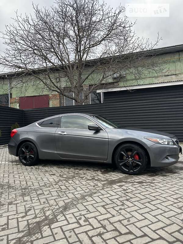 Купе Honda Accord 2012 в Івано-Франківську