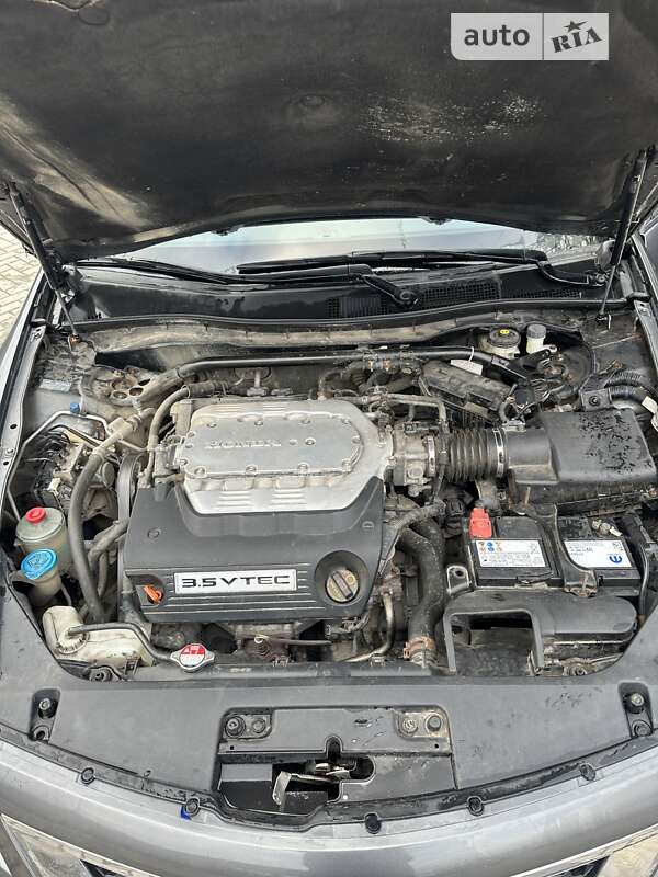Купе Honda Accord 2012 в Івано-Франківську