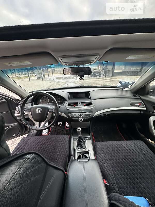 Купе Honda Accord 2012 в Івано-Франківську