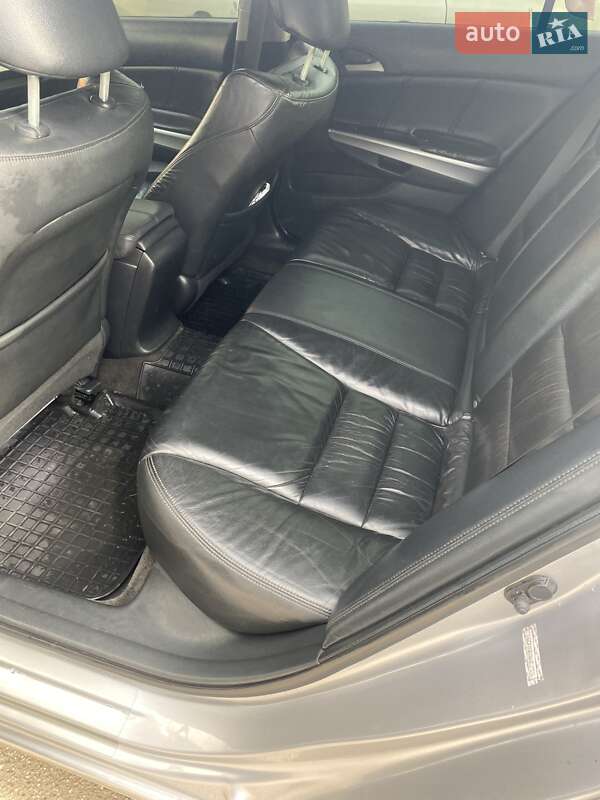 Седан Honda Accord 2007 в Киеве