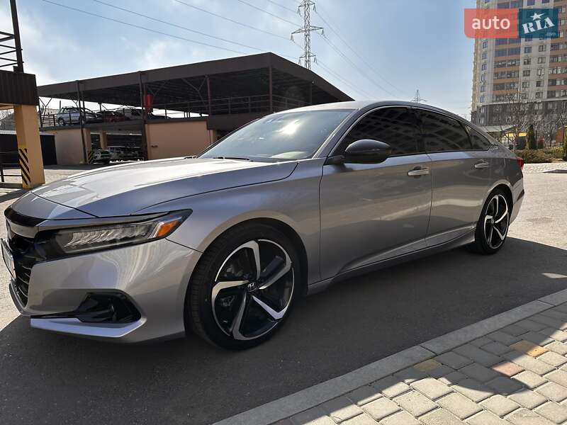 Седан Honda Accord 2022 в Одесі