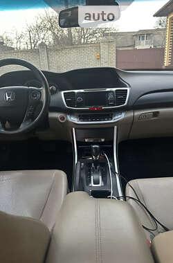 Седан Honda Accord 2013 в Одессе