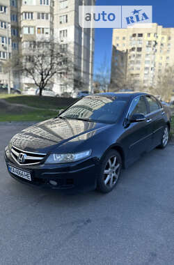 Седан Honda Accord 2006 в Киеве