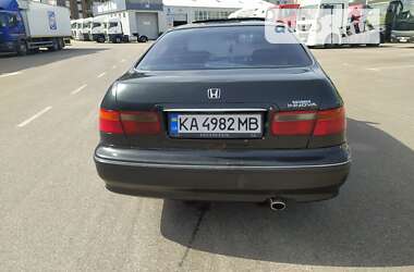 Седан Honda Accord 1997 в Киеве