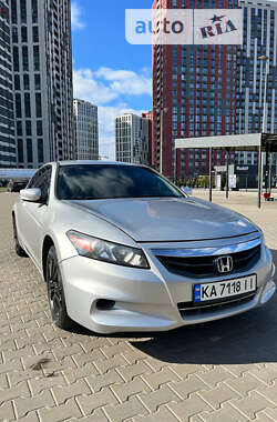 Купе Honda Accord 2012 в Киеве