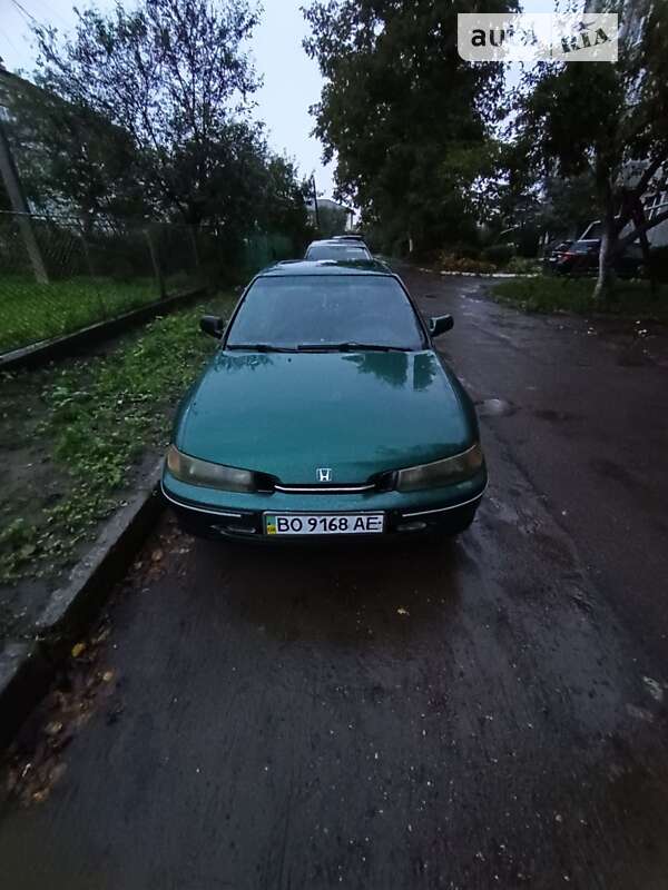 Седан Honda Accord 1994 в Львове