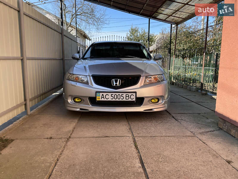 Седан Honda Accord 2004 в Луцке