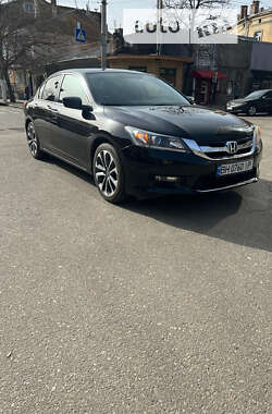 Седан Honda Accord 2015 в Одессе