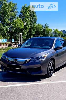 Седан Honda Accord 2017 в 