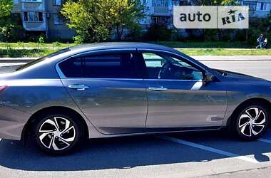 Седан Honda Accord 2017 в 