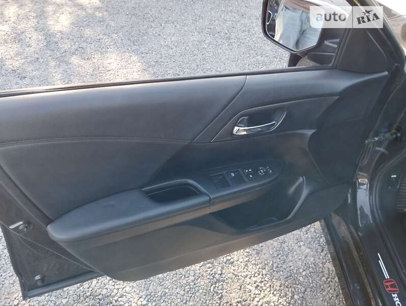 Седан Honda Accord 2017 в Києві