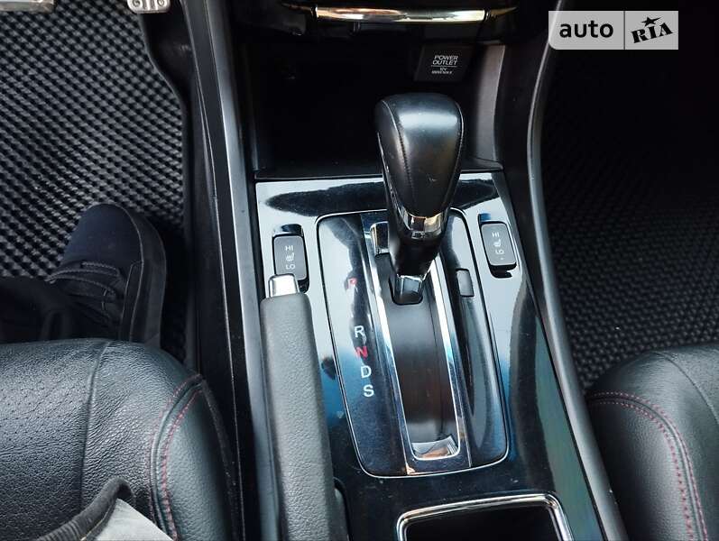 Седан Honda Accord 2017 в Києві