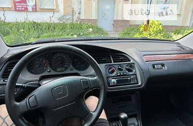 Седан Honda Accord 2002 в Черкассах