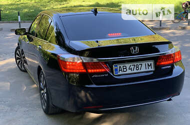 Седан Honda Accord 2014 в Тернополі