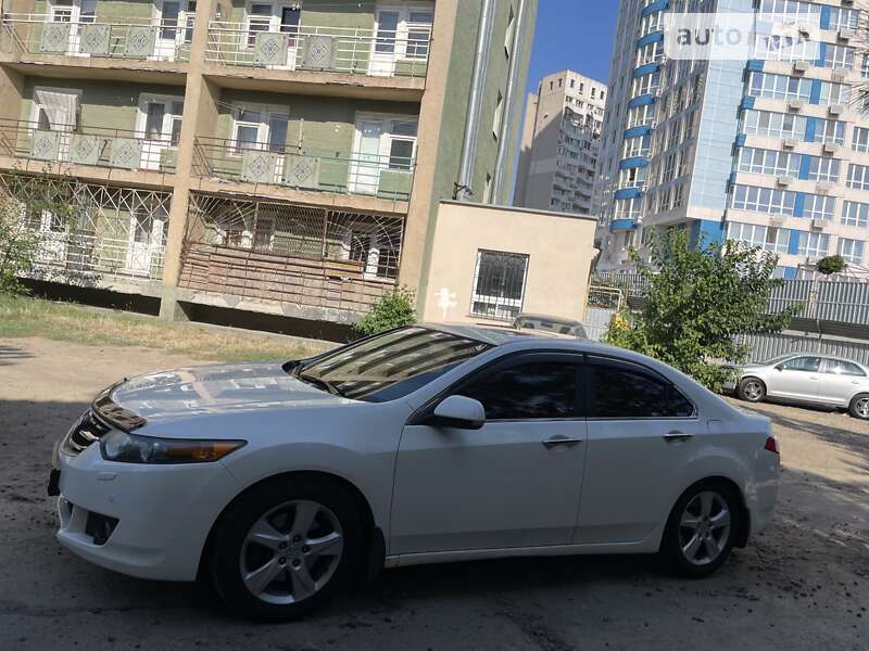 Седан Honda Accord 2010 в Одессе