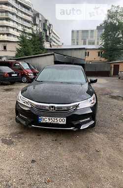 Седан Honda Accord 2016 в Львове